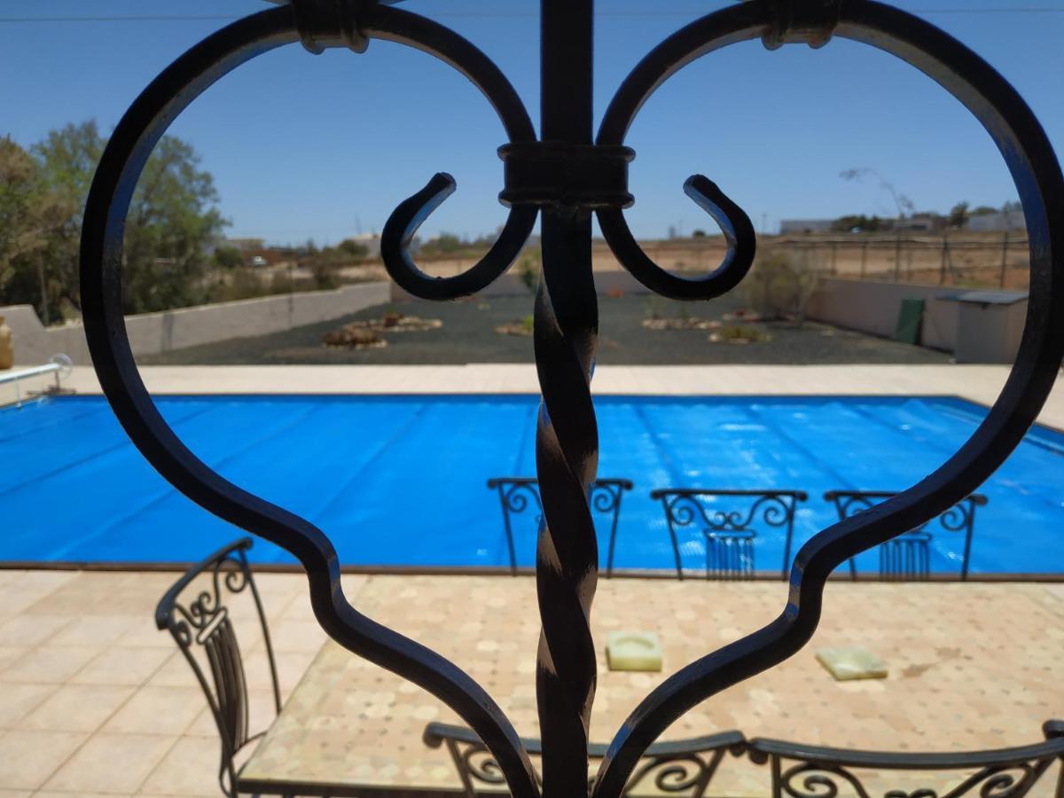 Villa Casa Del Sol 3 Bedroom Villa With Private Solar Covered 12M X 6M Pool Minimum Stay 7 Nights Chromecast And Wifi Throughout The Property Triquivijate Kültér fotó