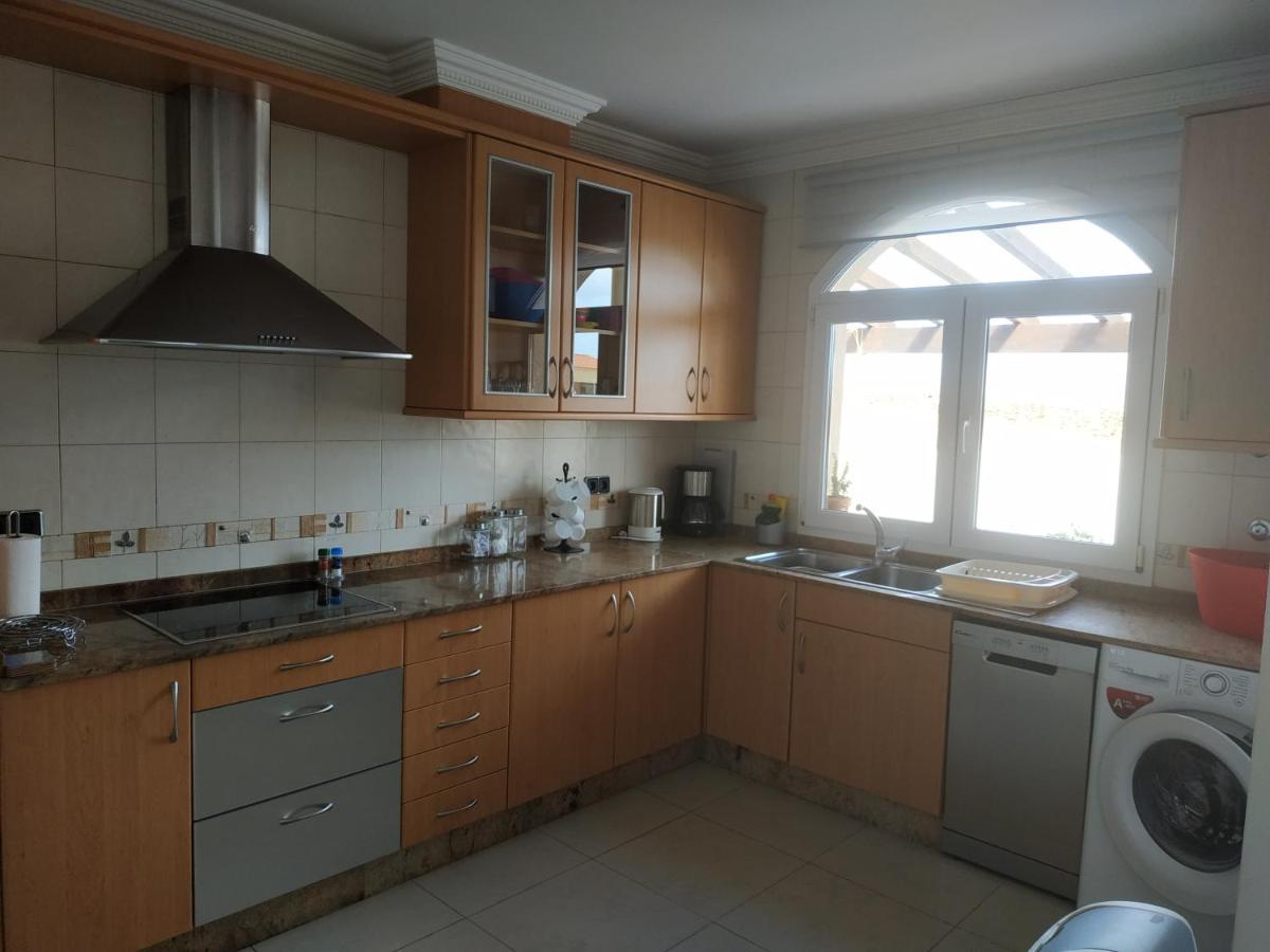 Villa Casa Del Sol 3 Bedroom Villa With Private Solar Covered 12M X 6M Pool Minimum Stay 7 Nights Chromecast And Wifi Throughout The Property Triquivijate Kültér fotó