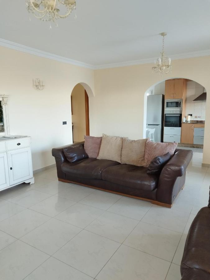 Villa Casa Del Sol 3 Bedroom Villa With Private Solar Covered 12M X 6M Pool Minimum Stay 7 Nights Chromecast And Wifi Throughout The Property Triquivijate Kültér fotó