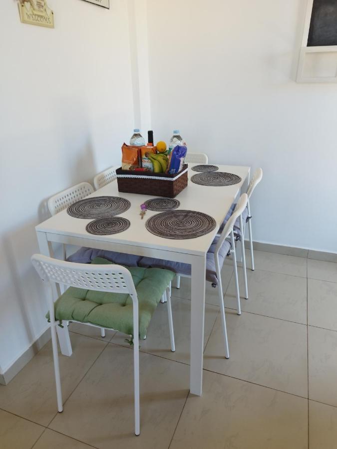Villa Casa Del Sol 3 Bedroom Villa With Private Solar Covered 12M X 6M Pool Minimum Stay 7 Nights Chromecast And Wifi Throughout The Property Triquivijate Kültér fotó