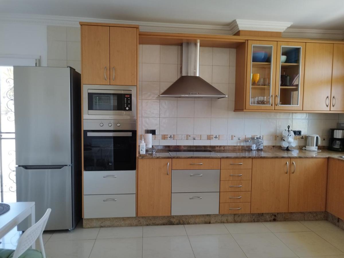 Villa Casa Del Sol 3 Bedroom Villa With Private Solar Covered 12M X 6M Pool Minimum Stay 7 Nights Chromecast And Wifi Throughout The Property Triquivijate Kültér fotó