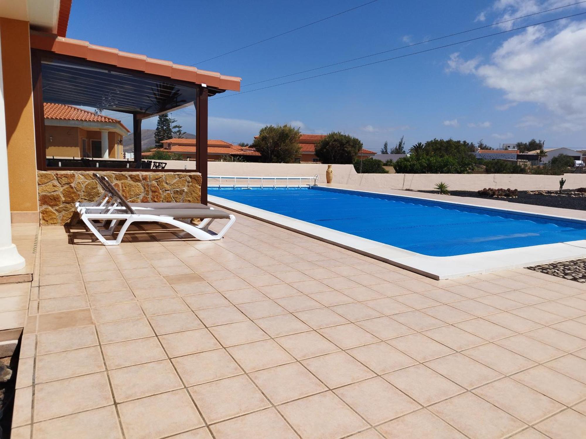 Villa Casa Del Sol 3 Bedroom Villa With Private Solar Covered 12M X 6M Pool Minimum Stay 7 Nights Chromecast And Wifi Throughout The Property Triquivijate Kültér fotó